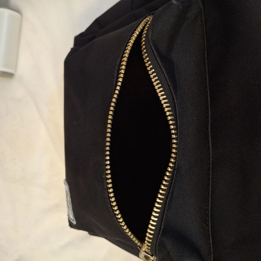 Backpack - Picture 9 of 13